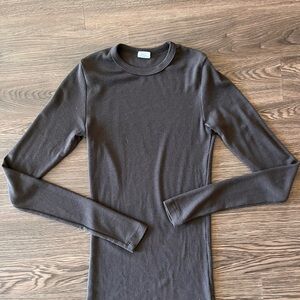 set active fitted long sleeve